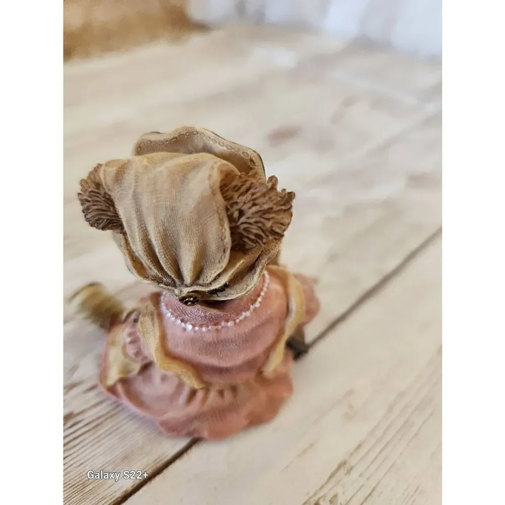 🎁Vintage Boyd's Bears nurse figurine